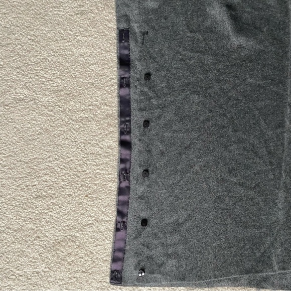 Red Envelope Dark Gray Cashmere Poncho Sweater - 47129 - Picture 11 of 16